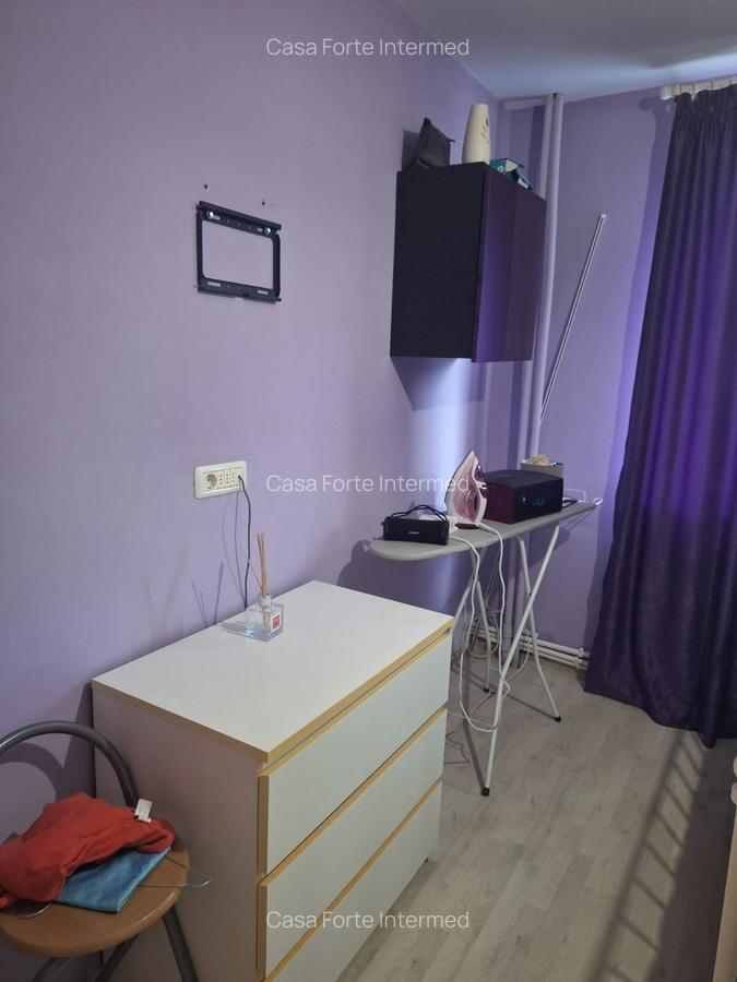 Apartament de închiriat – 2 camere, Tomis 2 – 400 Euro/lună - 12