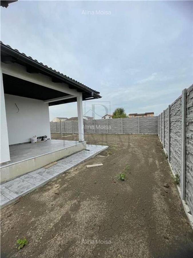 Duplex 4 camere - langa 4 benzi - bucatarie inchisa - 2