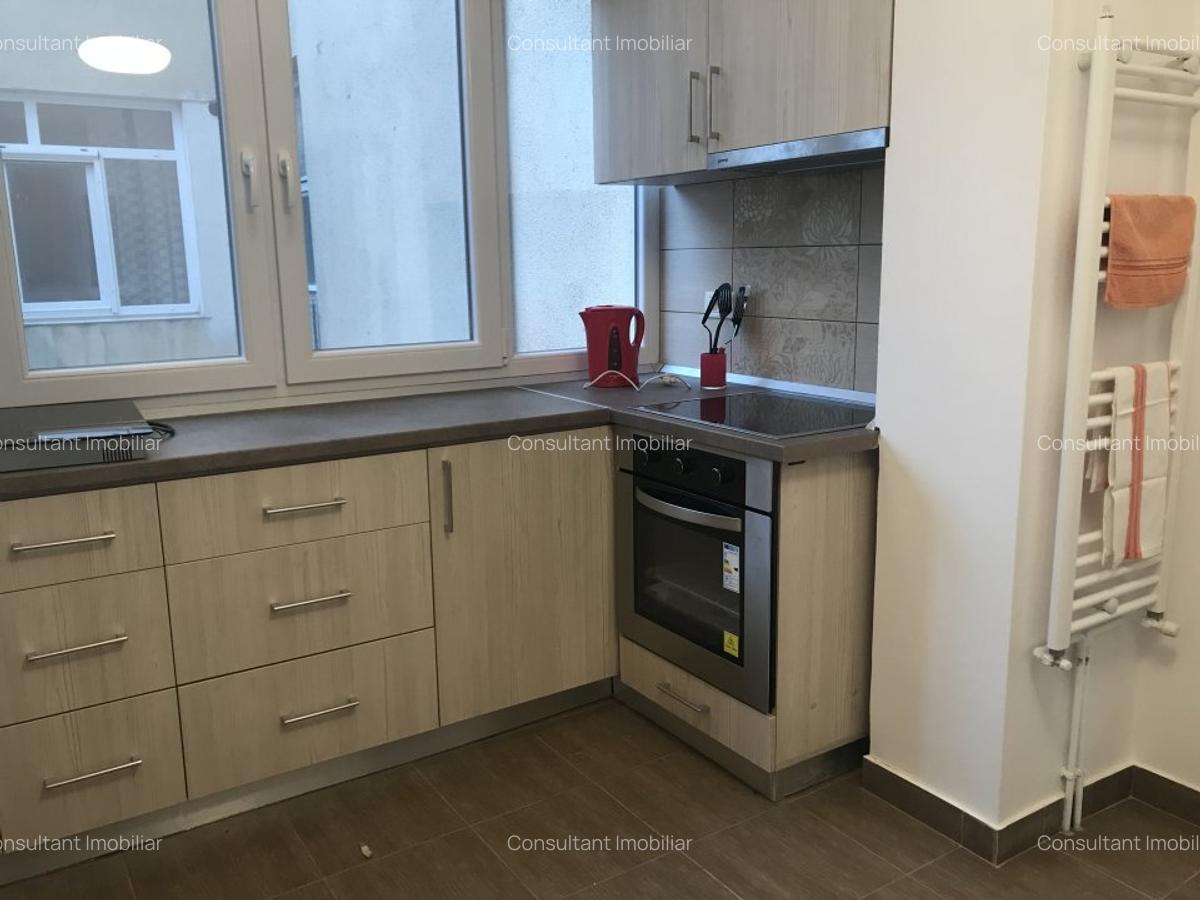 Închiriez ap o cameraPiata 700, 400 euro - 2