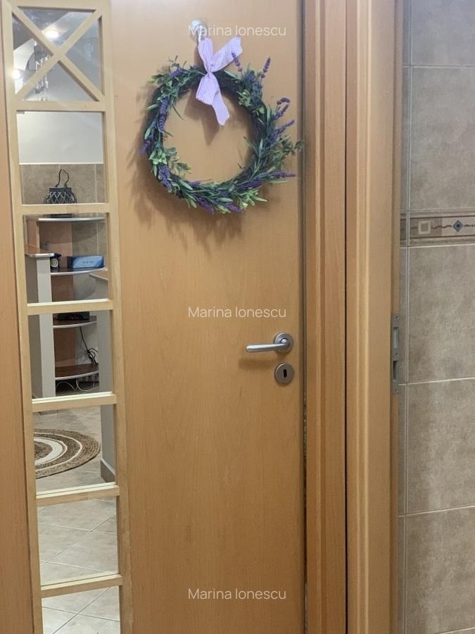 Proprietar, închiriez două camere în Racadaui, intrare Str Eftim intrare - 6