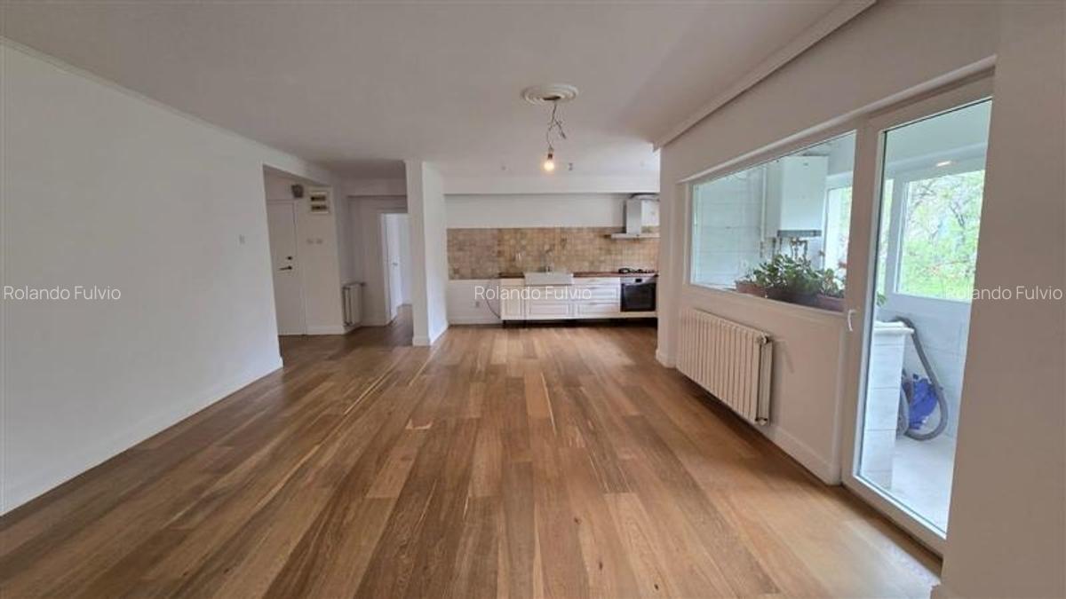 Apartament cu 3 camere decomandat în Herăstrău - 3