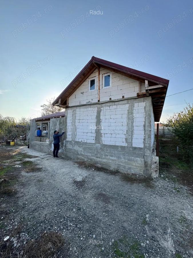 Casa de vanzare cu livada si vie Mineri judetul Tulcea - 1
