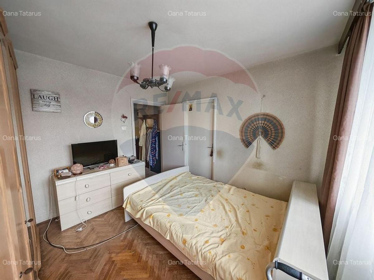 Apartament cu 4 camere de vanzare in zona Bd. Cosbuc - 12