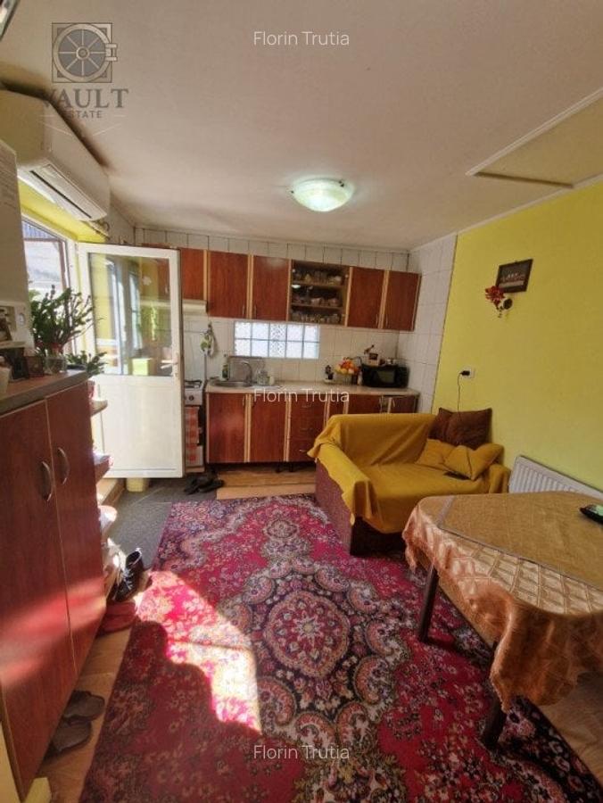 Casa cu 3 camere - Margeanului - 1