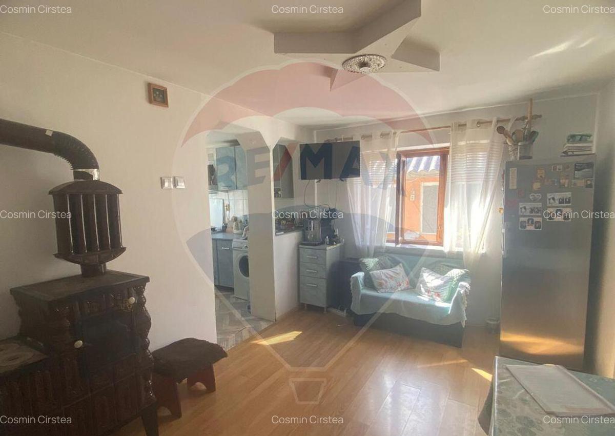 DE VANZARE Casa Oras Budesti/Jud Calarasi in zona Centrala - 6