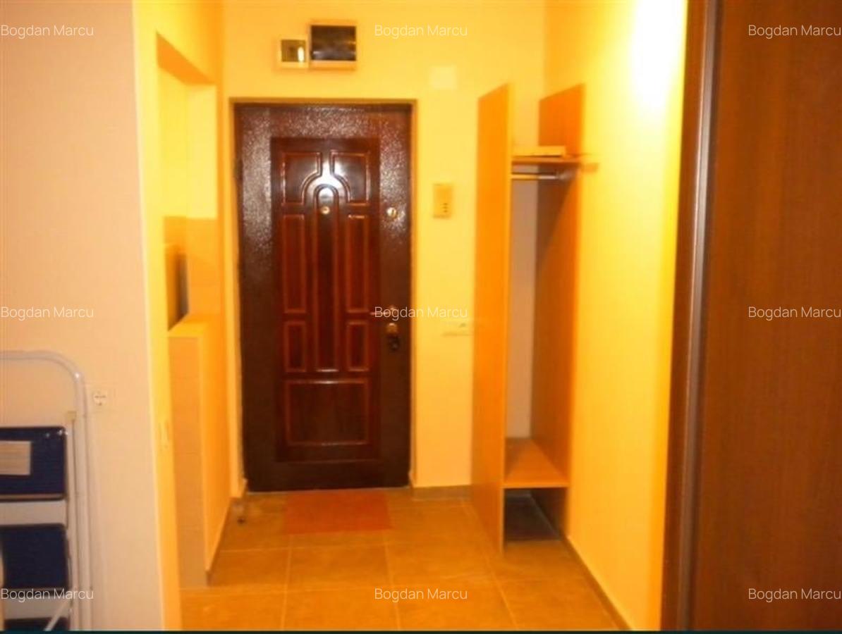 Decomandat cu centrala propie, pozitie superba - 2