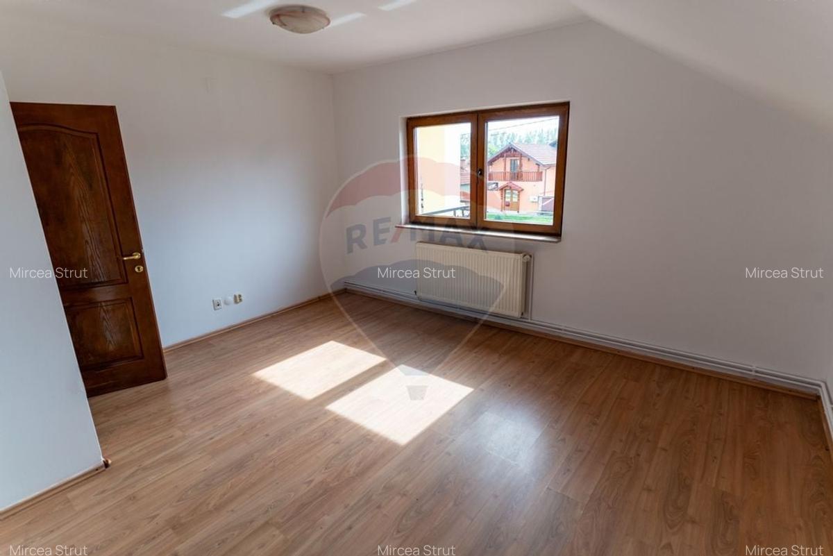 Vila /Pensiune 6 camere in Cristur, jud Hunedoara - 11