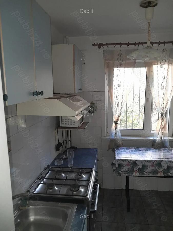 Apartament 3 camere in podu ros cantemir 360 eur - 7