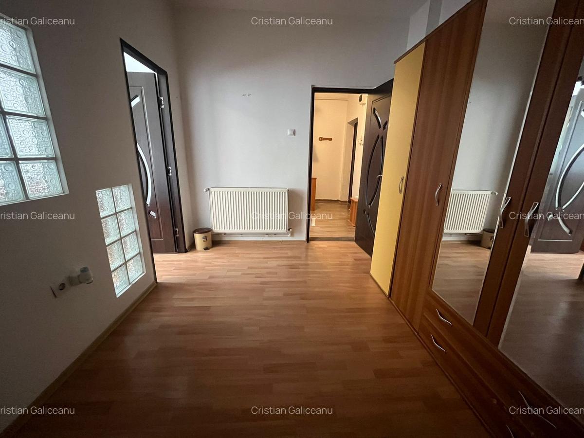 Apartament cu 2 camere semidecomandat, mobilat în Noua - 2
