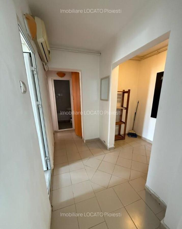 Republicii zona Mega Image 2 camere etaj 3 din 4 - 2