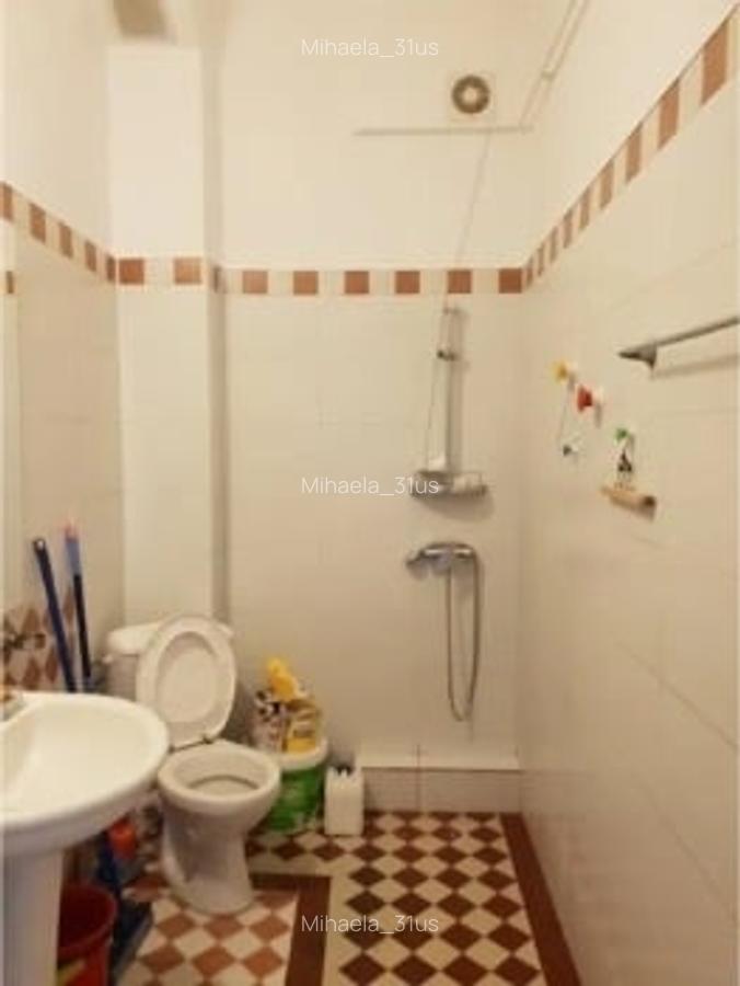 Ferdinad Închiriez Parter bloc interbelic 2 cam 72 mp curte boxa centrală P+2E - 7