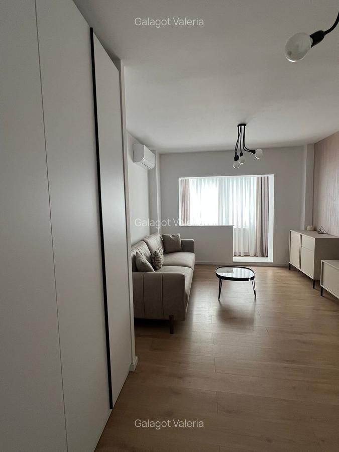 DE INCHIRIAT APARTAMENT/ 2 CAMERE/ AVIATIEI  750 EURO - 2