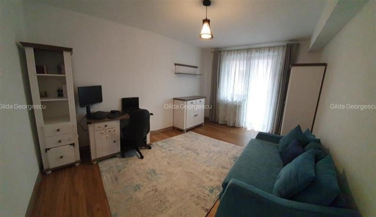 Apartament cu 3 camere decomandat, mobilat în Florilor - 6