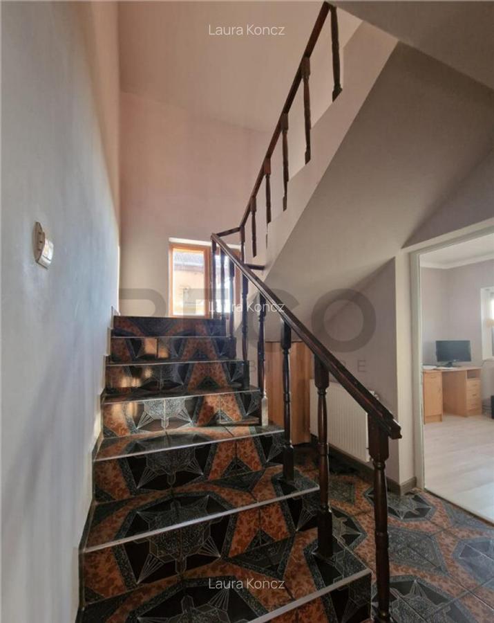 RECO casa 7 camere Bors - 12
