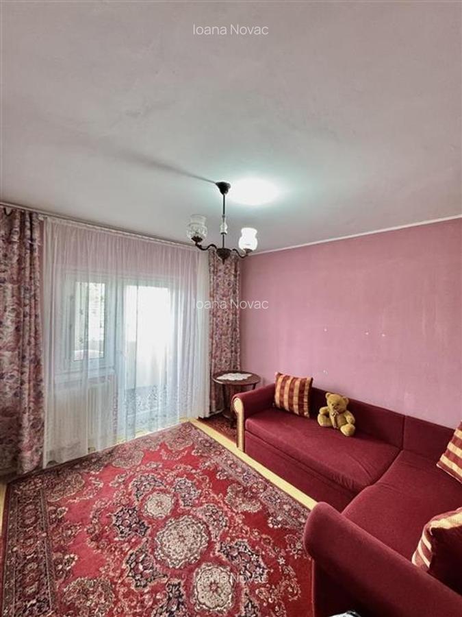 Apartament 3 camere, Rogerius, etaj intermediar - 3