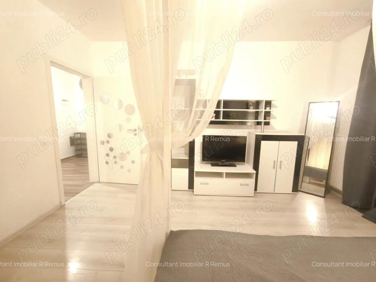 Studio modern ?i confortabil de inchiriat in Bra?ov - 2