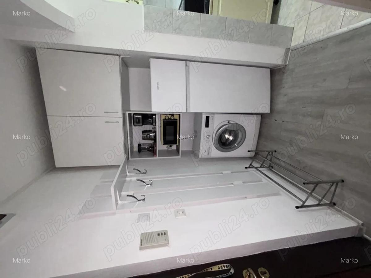 Inchiriez apartament cu o camera in zona UTA - 3