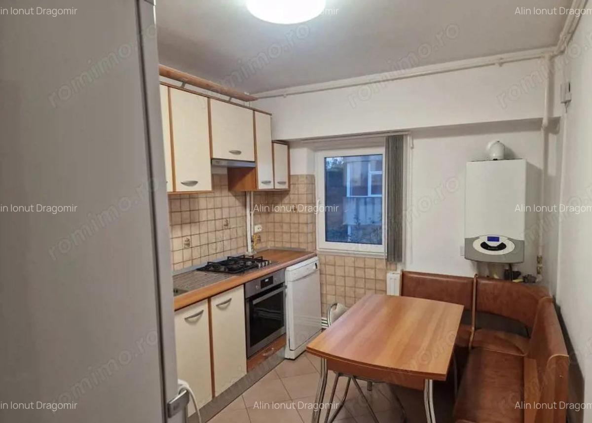 Apartament 2 camere / 50 mp / zona CET / Centrala proprie / loc parcare / AC - 2