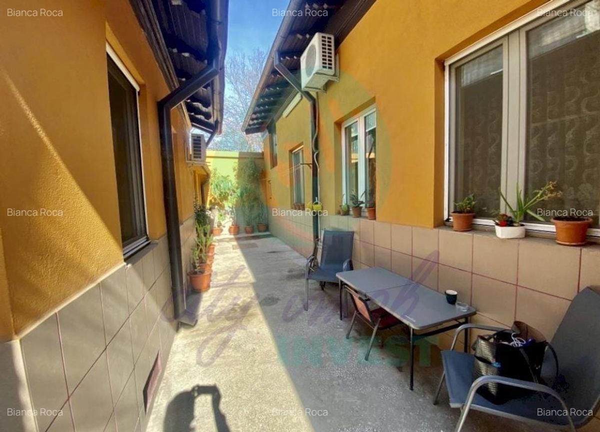 Casa in zona Piata Alba Iulia-Mall Vitan - 1