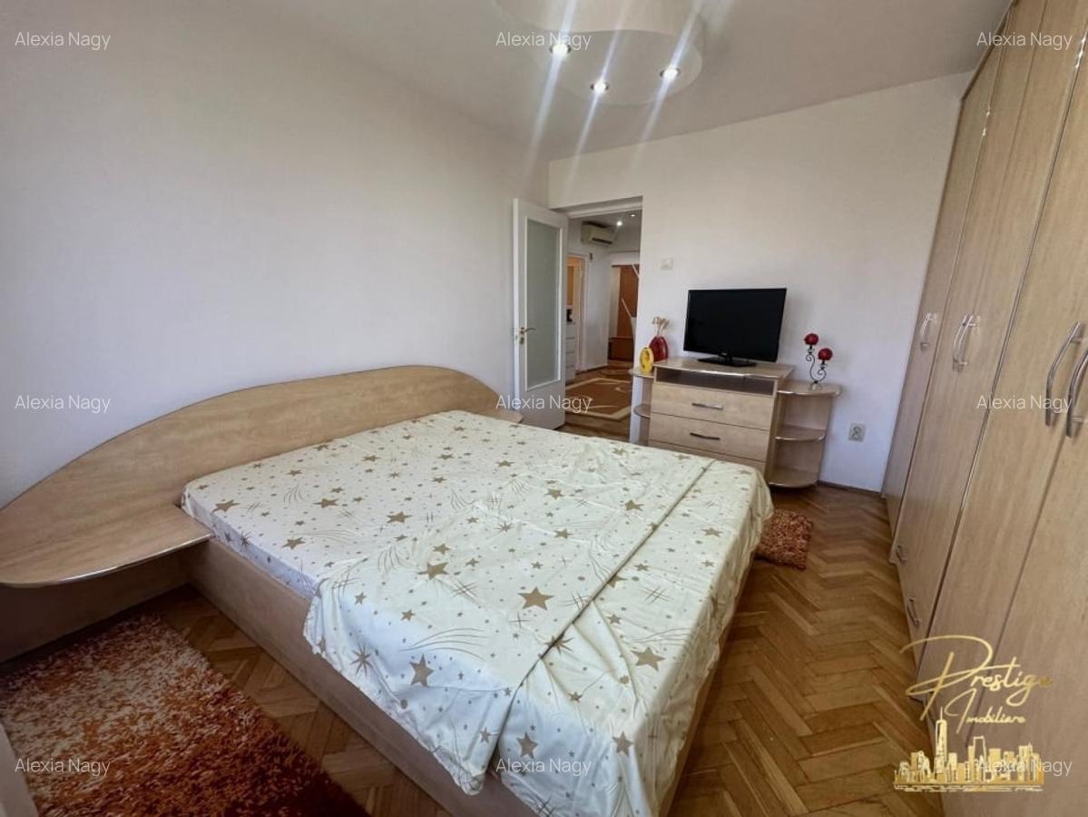 Apartament cu 3 camere de inchiriat pe str.Sovata -zona Decebal - 5