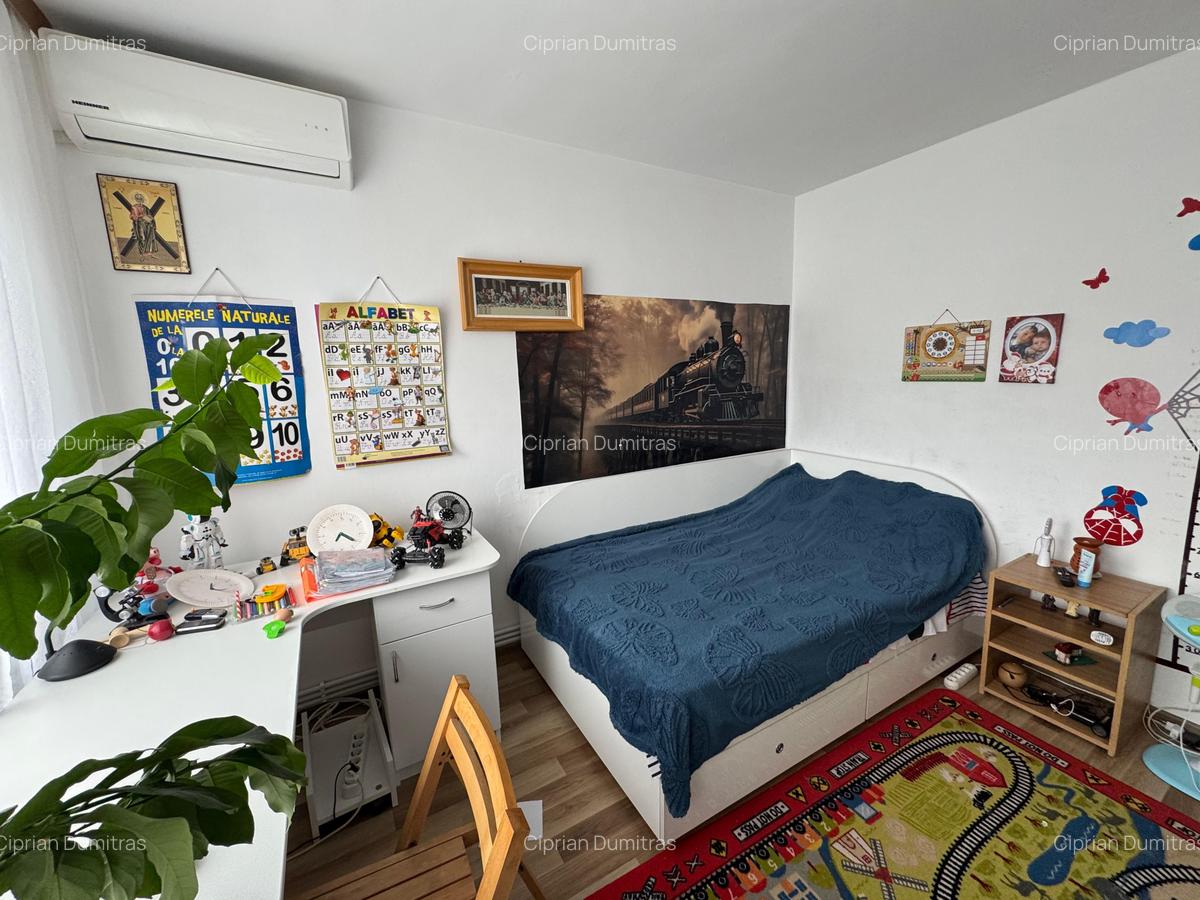 Apartament cu 4 camere Tatarasi - 3