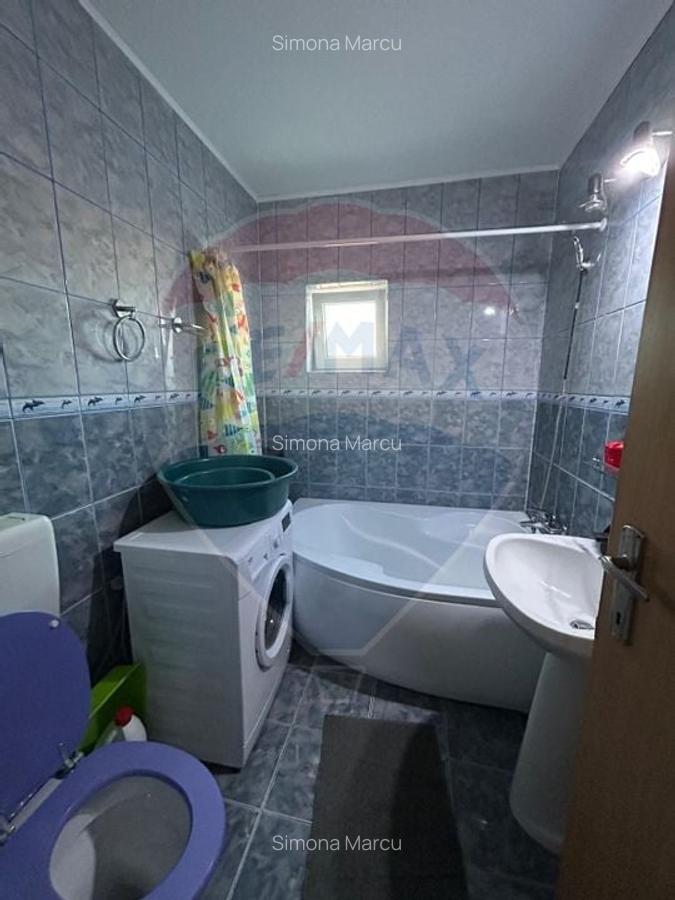 Apartament cu 3 camere de inchiriat Zamca - 10