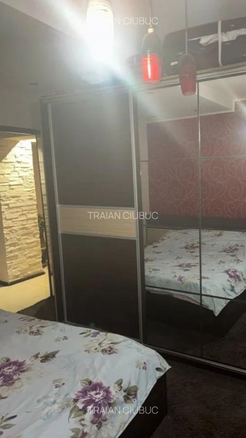 Vanzare Apartament 4 Camere Piata Muncii Decebal Calarasilor - 10