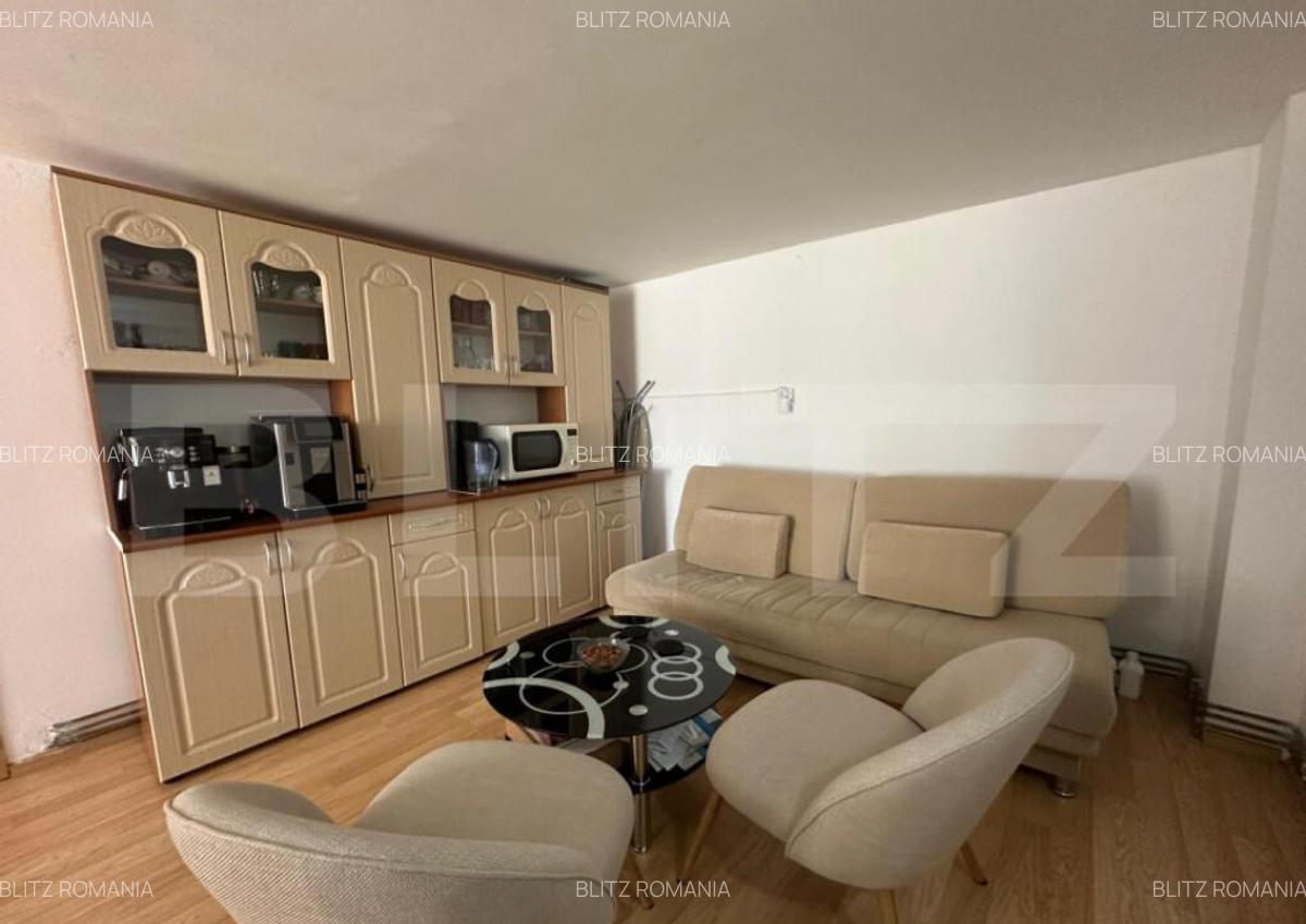 Casa individuala de vanzare, 4 camere, P+1 - 9