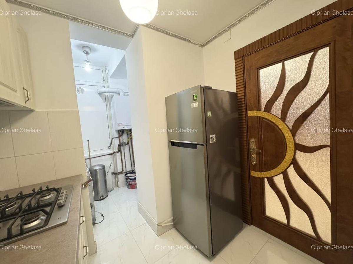 Apartament deosebit in zona Piata Universitatii - 15