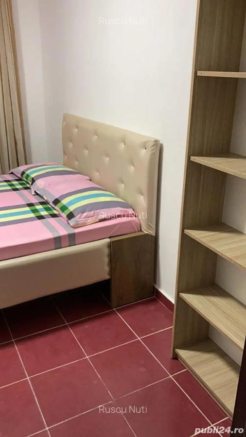 Apartament de vanzare cu 3 camere - 3