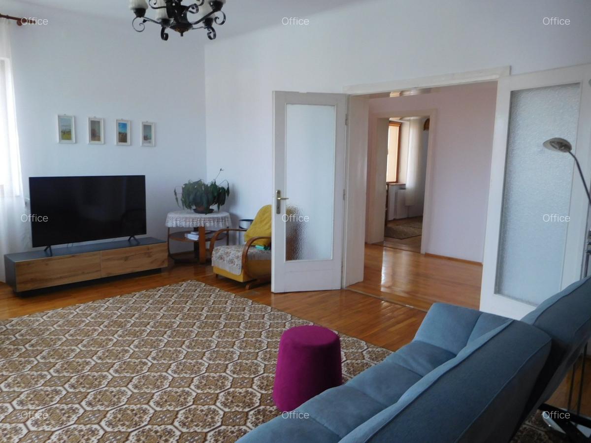 Casa+teren in cartierul Andrei Muresanu-oferta buna! - 6