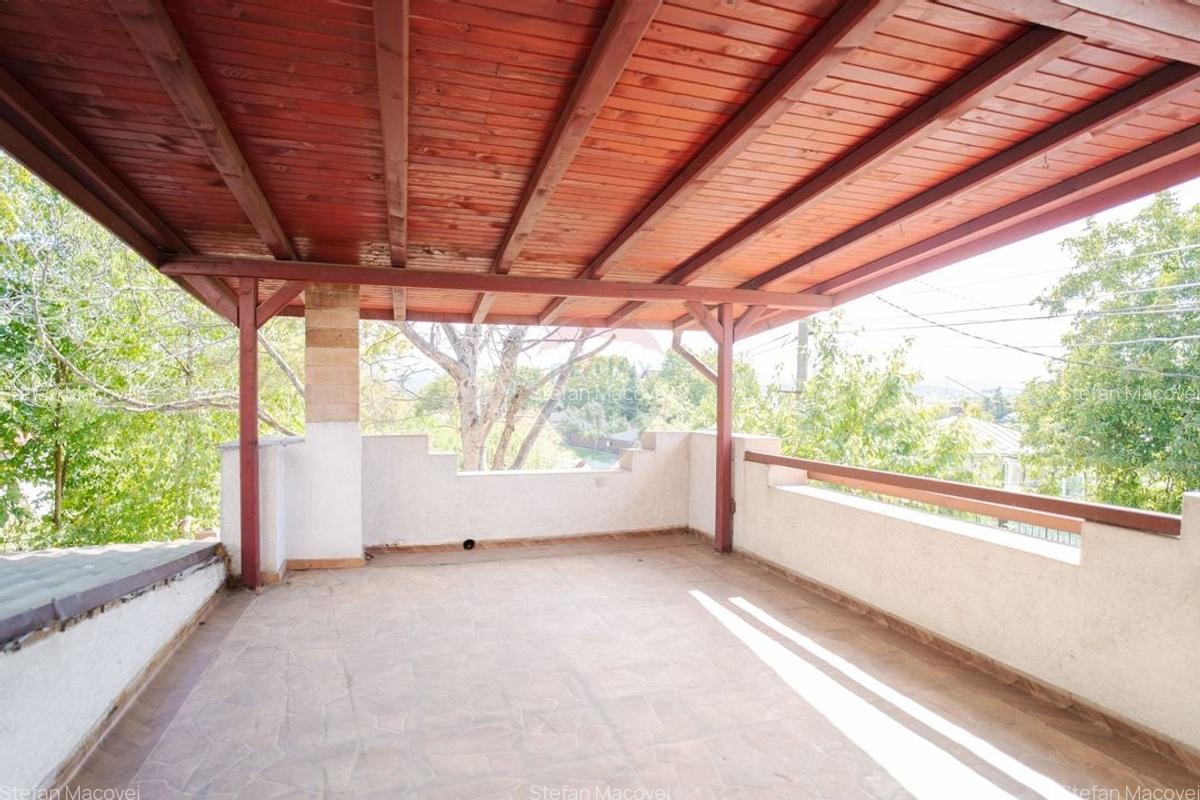 Casa de vanzare 184 m.p pe Sos. Voinesti Nr12- Iasi - 18