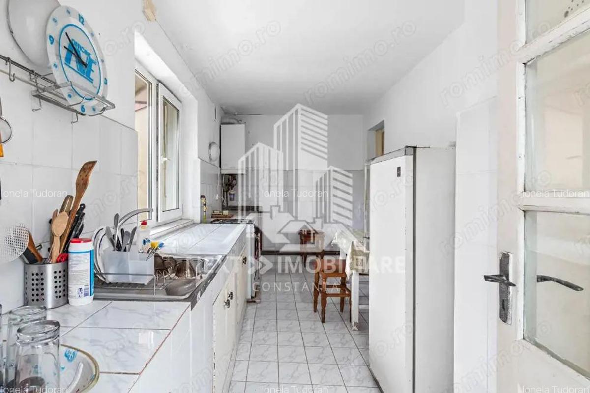 Casa spa?ioasa BCA, teren 500 mp locuin?a si afacere - 8