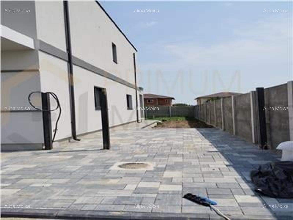 Duplex superb - compartimentare excelenta - personalizare interioara - toate uti - 12