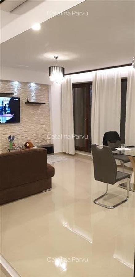 Apartament cu 2 camere decomandat, mobilat în Băneasa - 2