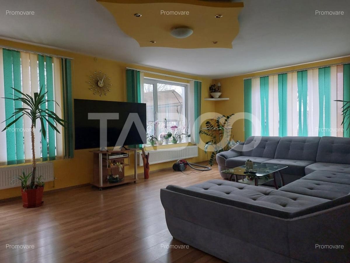 Casa individuala 4 dormitoare curte gradina zona retrasa in Cisnadie - 17