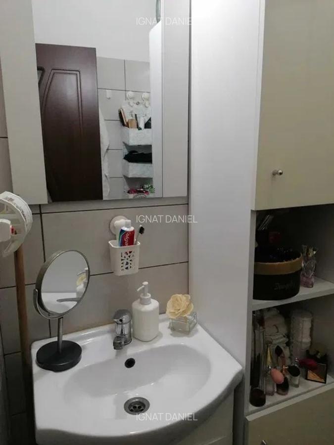 Apartament de 2 camere, zona Podu Ros - 6