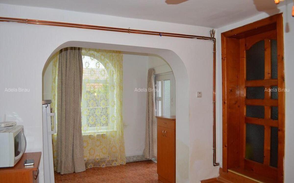 Stefanesti - Izvorani, casa 3 camere, teren 250 mp, beci - 10