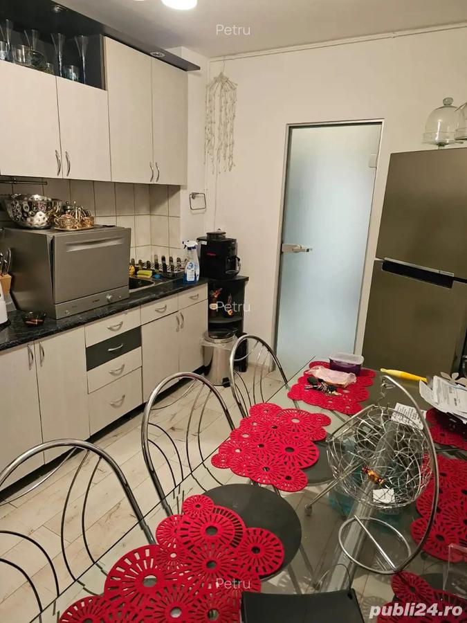 Apartament 3 camere Decomandat,SUPERB - 9