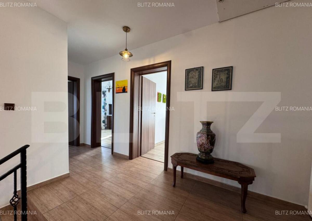 Proprietate Impecabila in Racari Locuin?a Ideala pe - 12