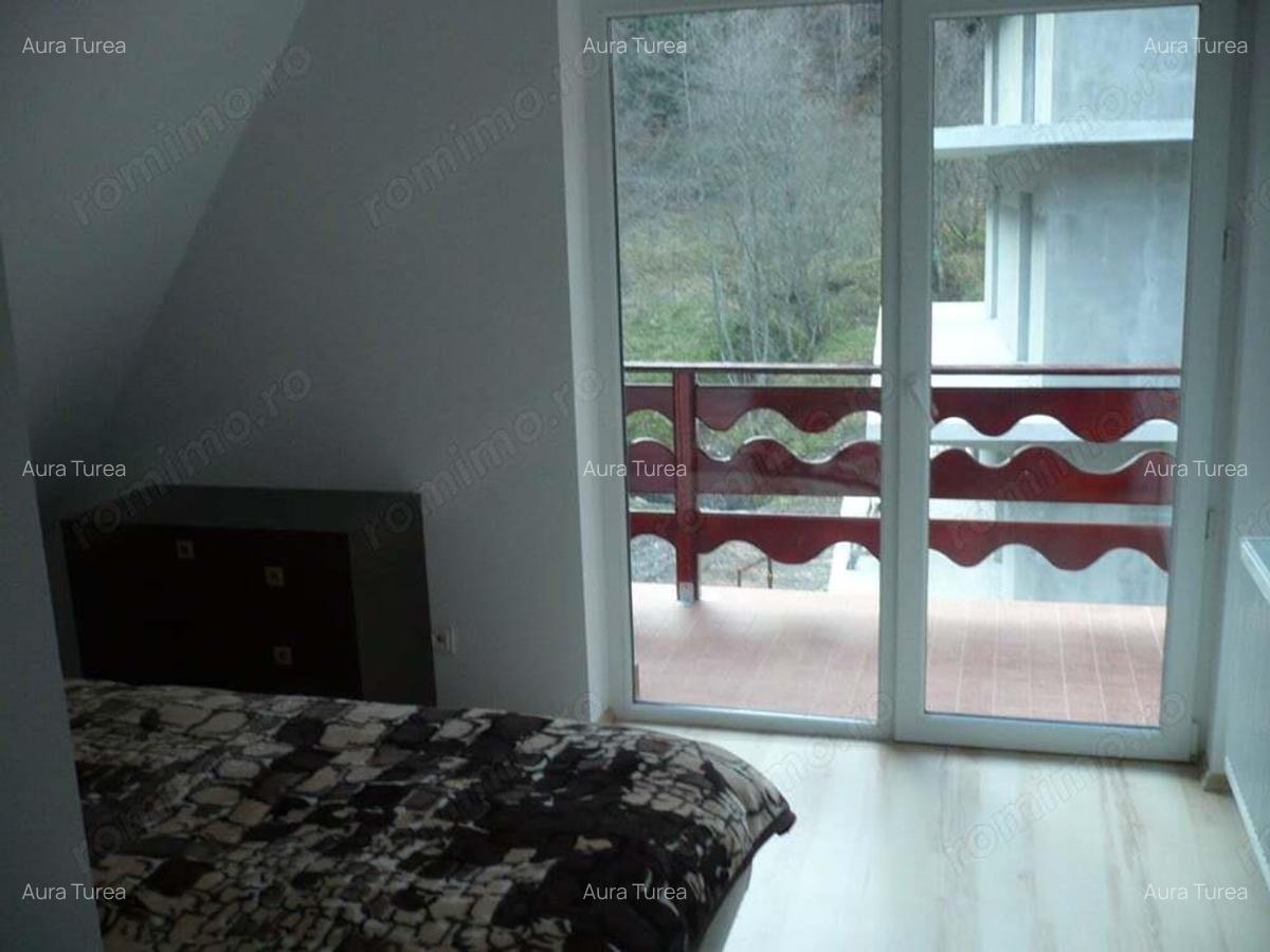 Predeal-Vila de vacanta pretabil pensiune - 13