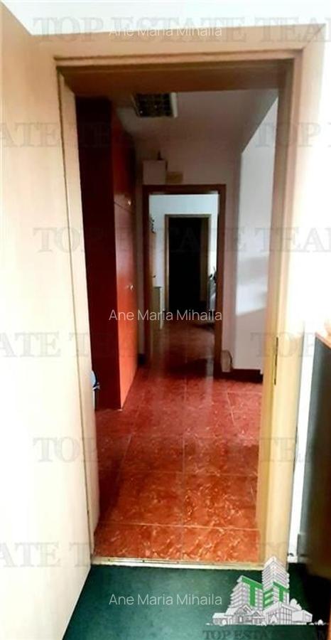 Apartament  4 camere Mosilor,  balcon, vedere  spate - 12