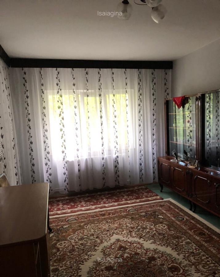 Vand apartament trei camere - 1
