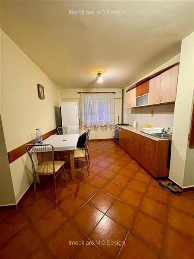 Apartament cu 3 camere decomandat în Aradului - 1