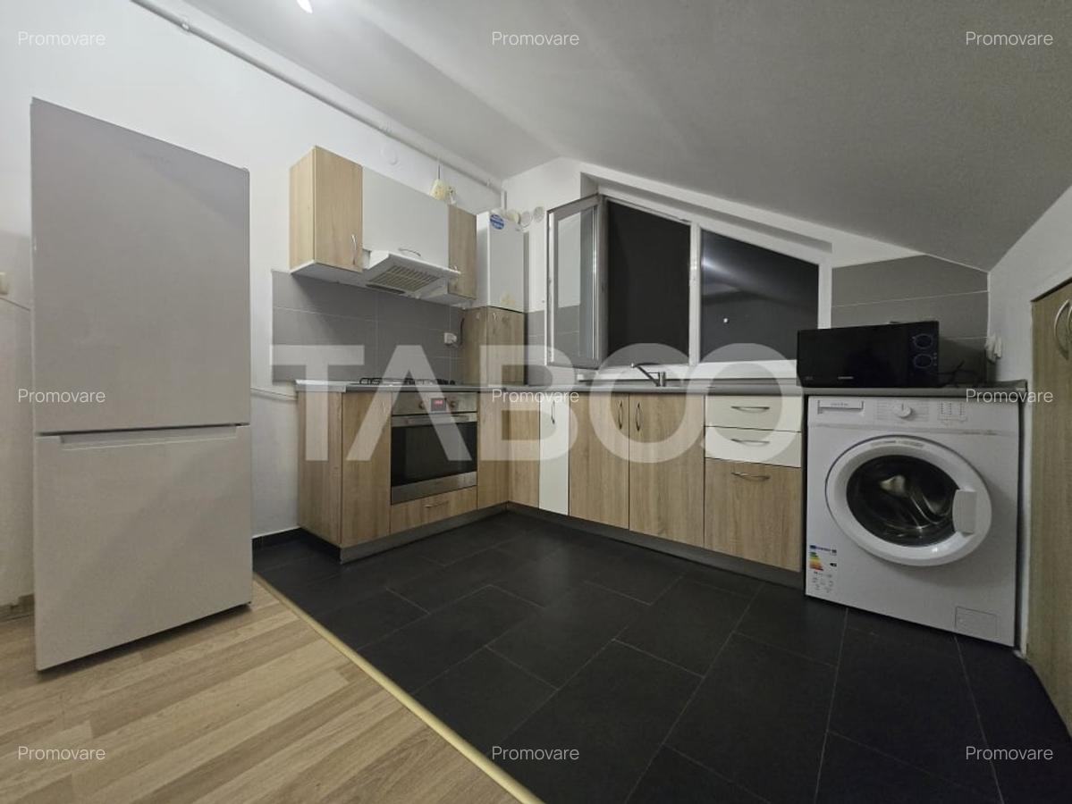 Apartament 3 camere de vanzare decomandat 64 mp zona Turnisor Sibiu - 2