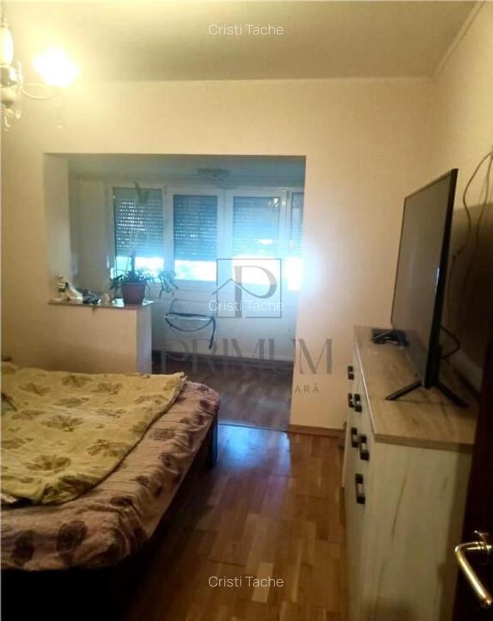 ARADULUI - BLOC IZOLAT - PARTER INALT - 4 camere - 2 bai - 3 - 4