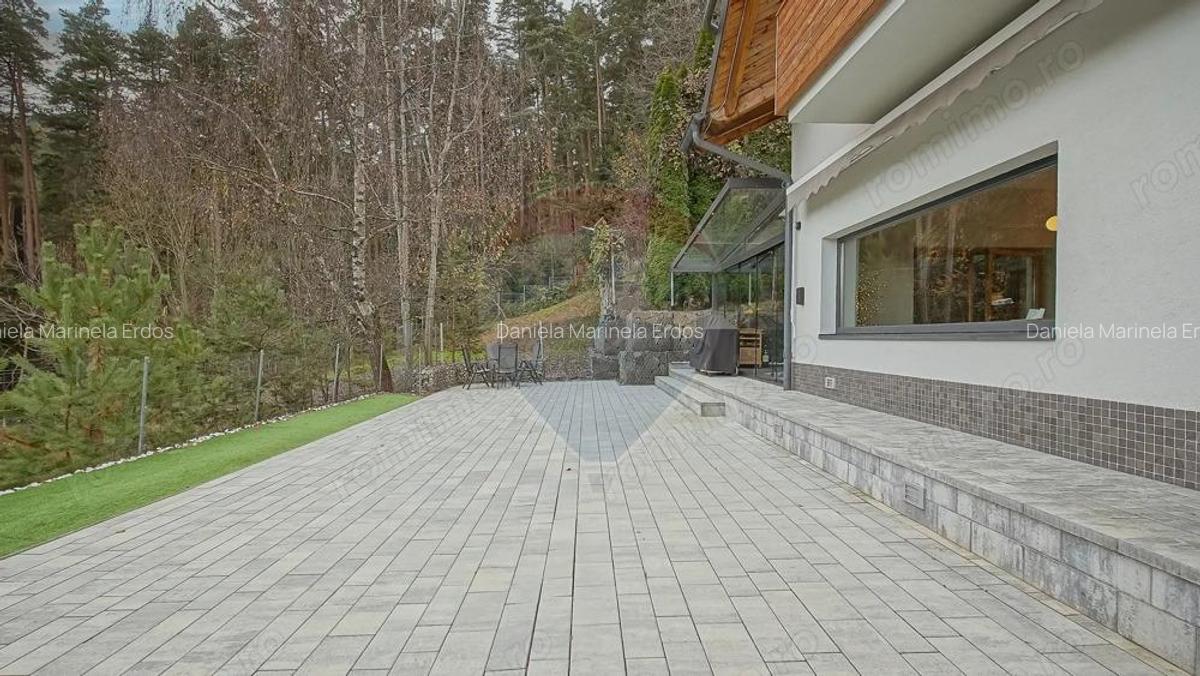 Vila moderna cu vedere spre padure Poiana Angelescu - 8
