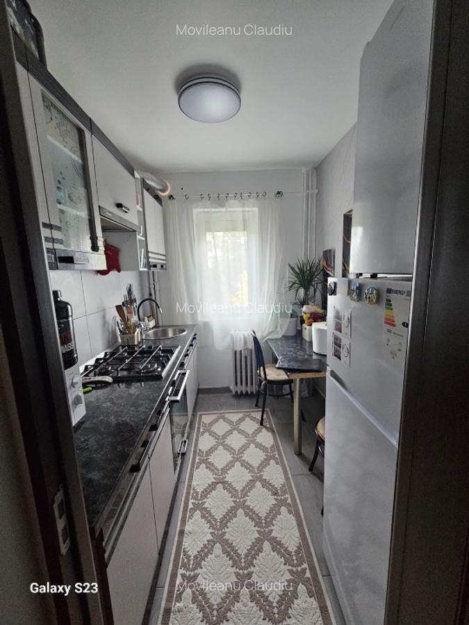 Vând apartament 2 camere - 3