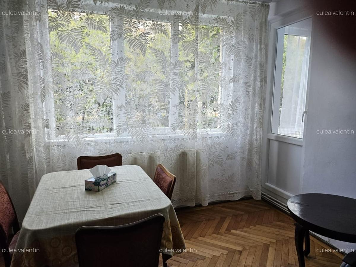 3 camere zona centrala - 15