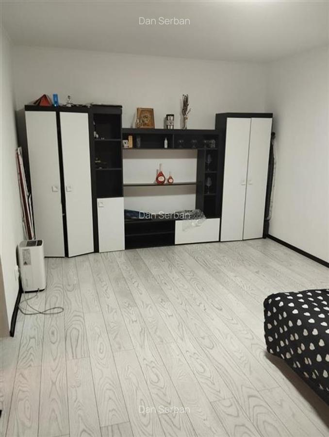 Apartament de doua camere , zona Centrul Civic - 2